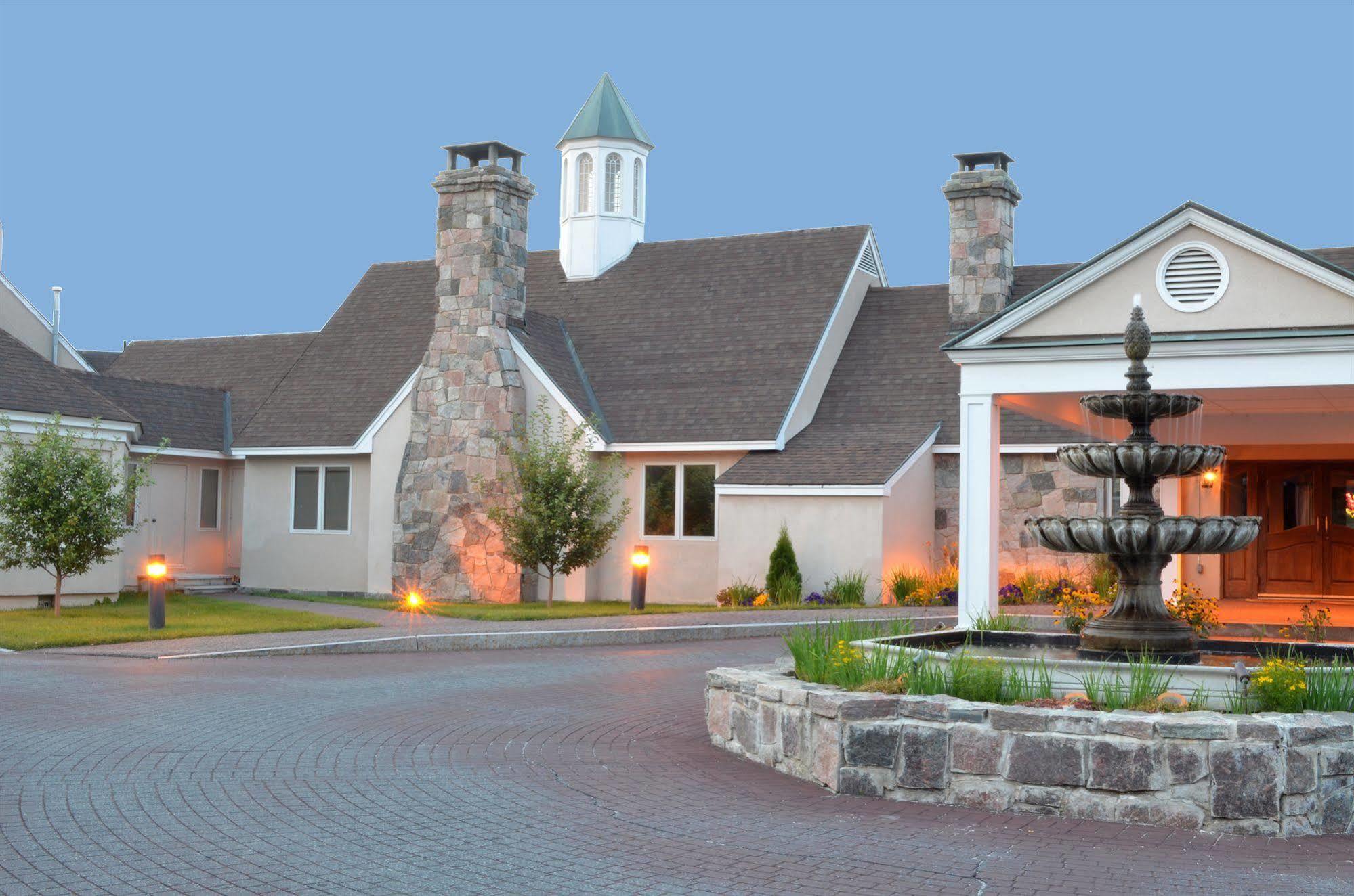 Orchards Hotel Williamstown Exteriör bild